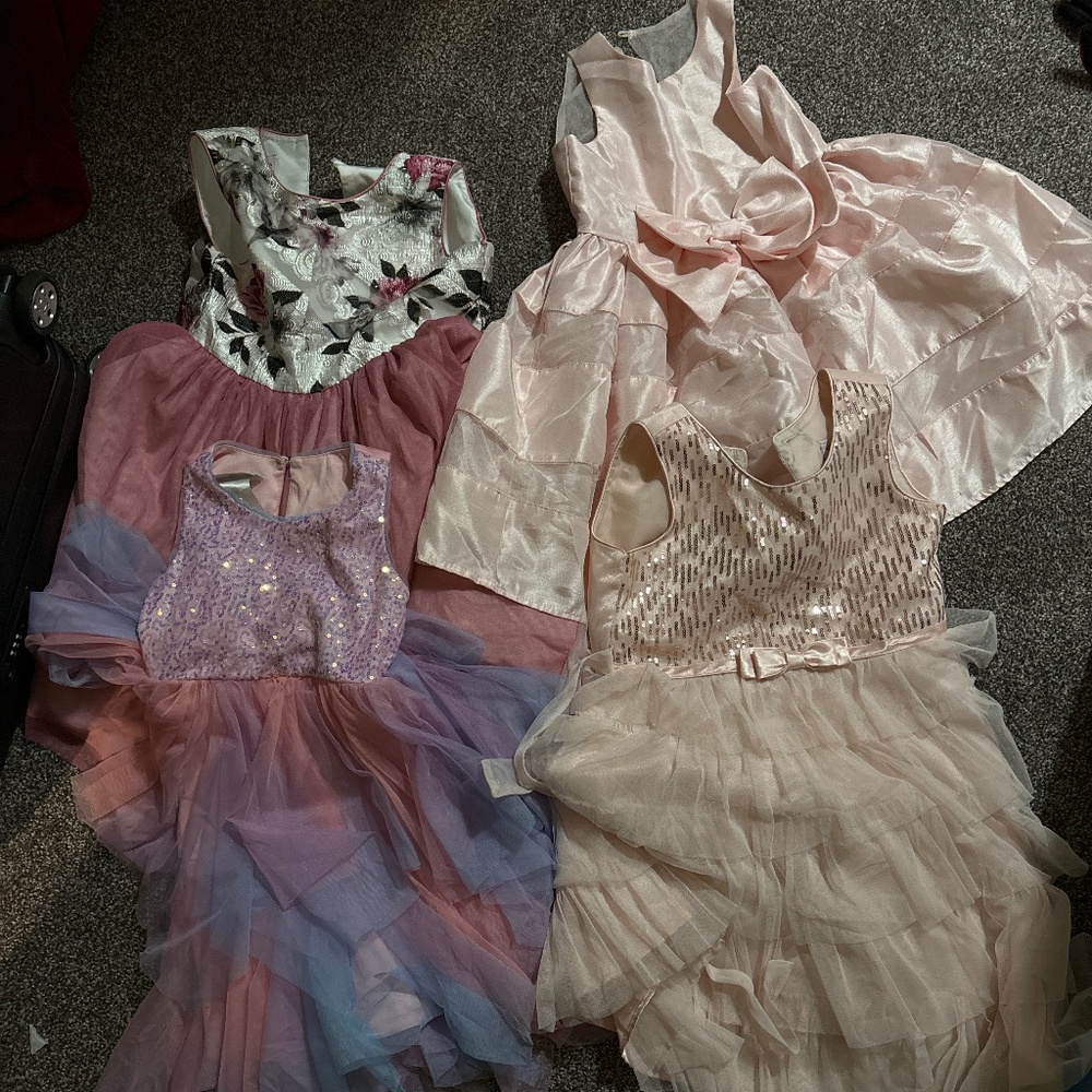 Dresses Girl size 5-6